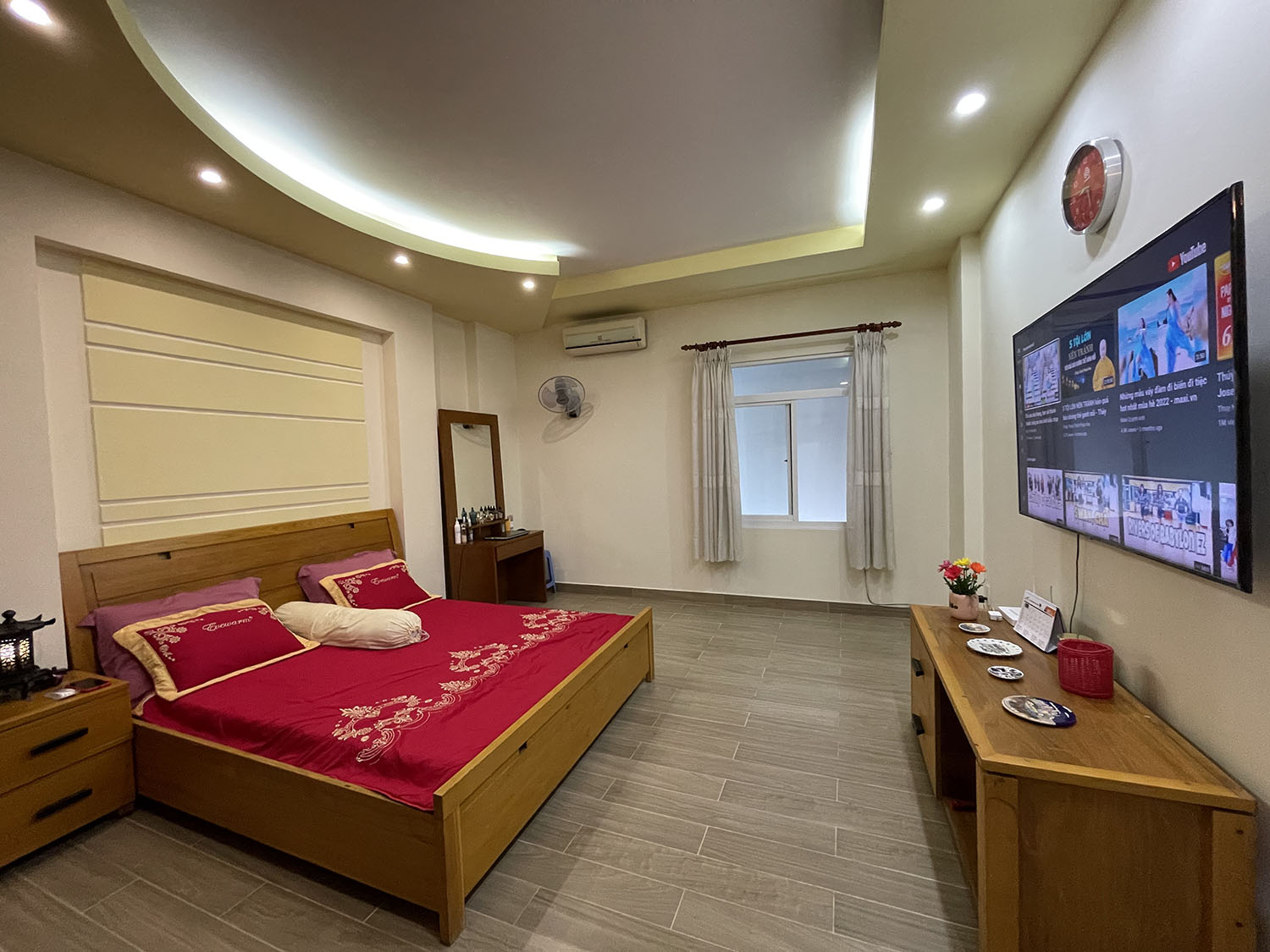 Bán nhà Ngô Thị Thu Minh, Quận Tân Bình NHÀ PHỐ VƯỜN tuyệt đẹp 3lầu (4mx24m) nở hậu hẻm ôtô khu VIP